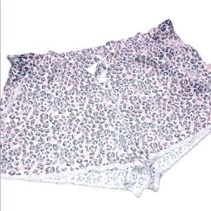 Secret Treasures size 3X (22W-24W) pink leopard print pajamas